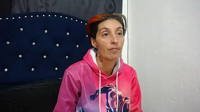 anyu1306 online show from January 4, 11:59 pm