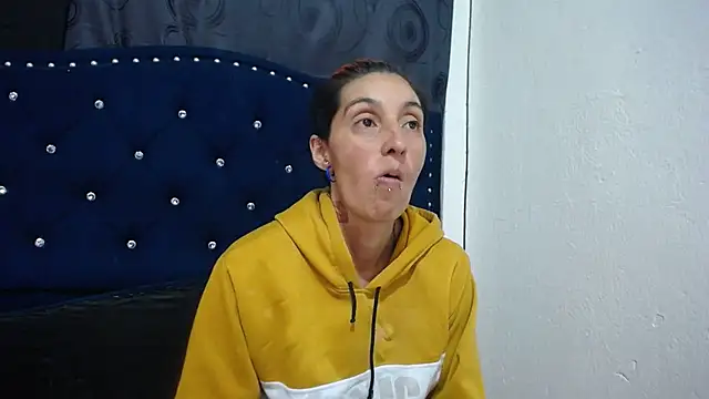 anyu1306 online show from January 11, 2:09 am