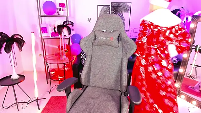 ReiYosimoto online show from December 27, 2:54 pm