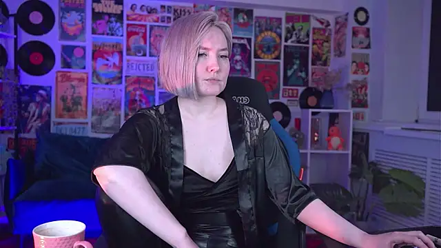 ReiYosimoto online show from March 6, 3:24 pm