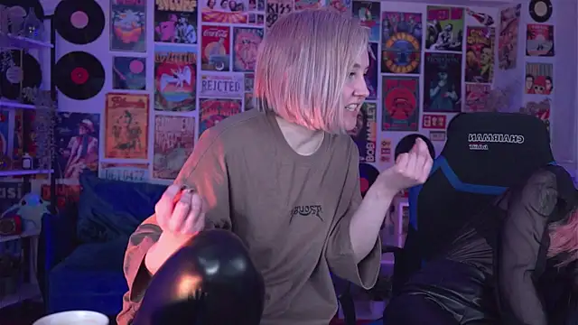 ReiYosimoto online show from March 6, 6:26 pm