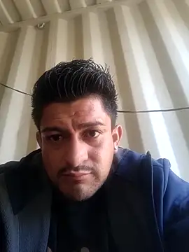 Snapshot of titobonito95 chatting on October 26, 5:41 pm titobonito95 online show from October 26, 5:41 pm