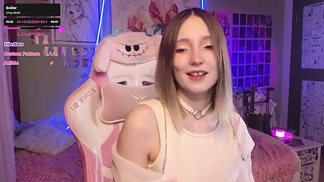 Evie Ro online show from November 29, 9:18 pm