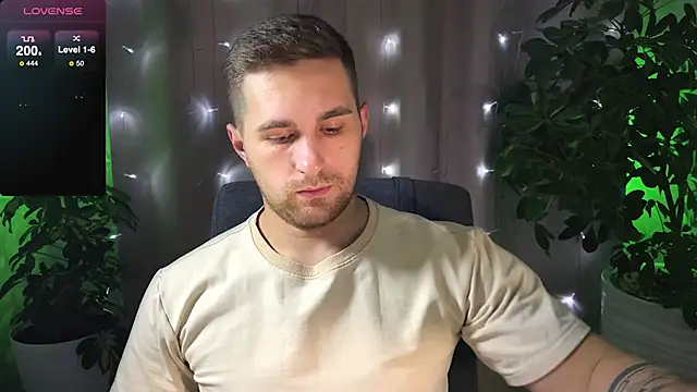 Sweeet  boy online show from February 2, 7:46 pm