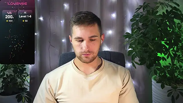 Sweeet  boy online show from February 4, 6:46 am