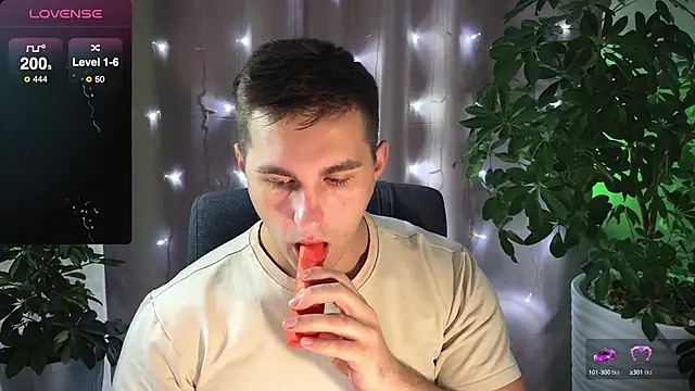 Sweeet  boy online show from February 8, 6:33 am