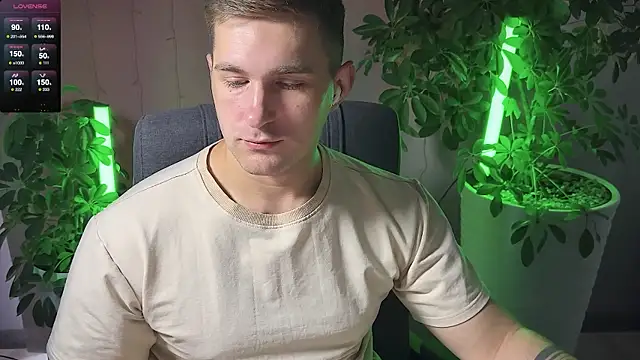 Sweeet  boy online show from March 9, 9:13 am