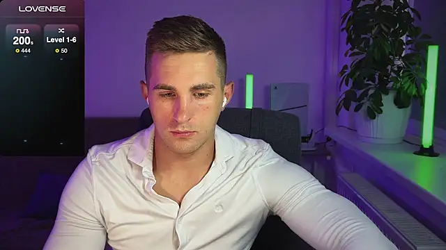 Sweeet  boy online show from September 12, 1:33 pm