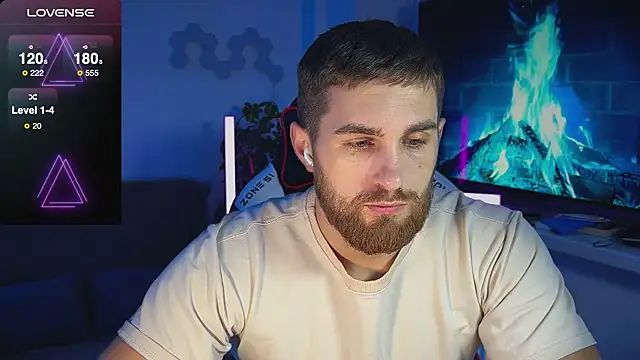 Sweeet  boy online show from December 3, 2:15 pm