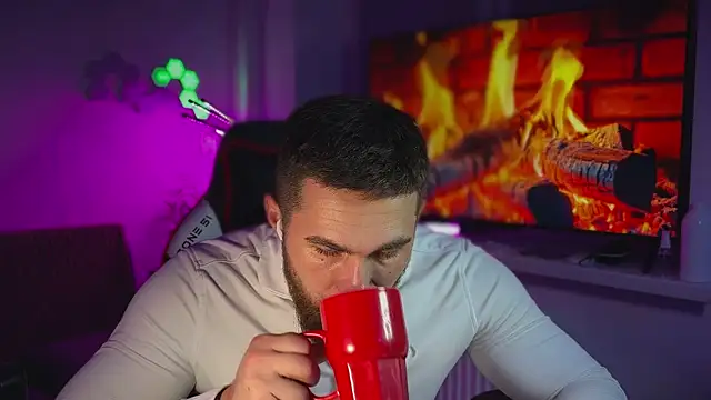 Sweeet  boy online show from February 13, 9:44 pm