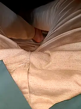 u wan me online show from November 4, 7:29 am