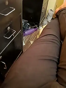 u wan me online show from December 3, 9:18 am