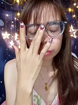   Mai-love19   online show from February 24, 8:12 am