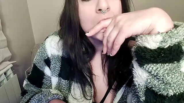 Lustylia online show from January 7, 6:32 pm