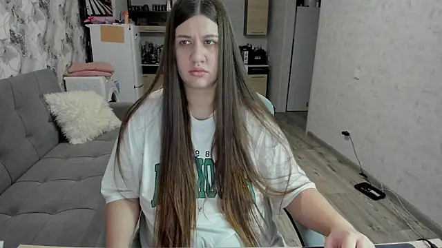 Lis Kollen online show from December 2, 12:43 pm