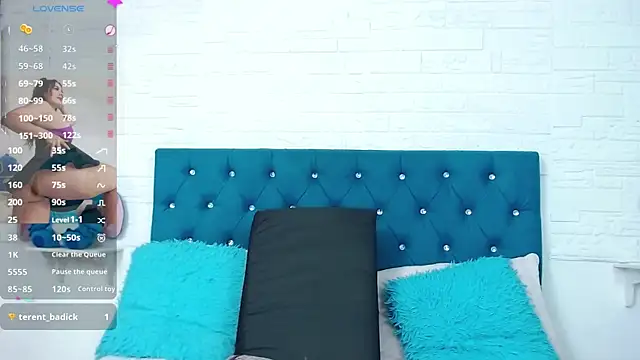 gisellsaenz online show from June 20, 10:23 pm