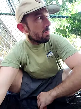 Snapshot of afTerparTycloudz chatting on October 19, 7:14 pm afTerparTycloudz online show from October 19, 7:14 pm