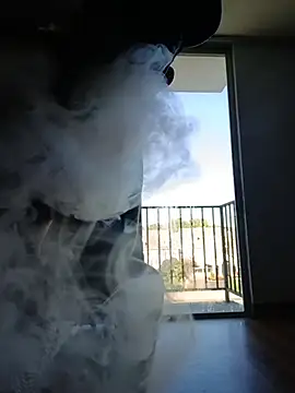 Snapshot of afTerparTycloudz chatting on November 3, 7:26 pm afTerparTycloudz online show from November 3, 7:26 pm