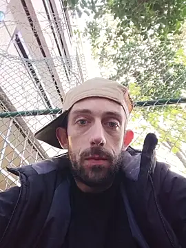 Snapshot of afTerparTycloudz chatting on November 13, 8:08 pm afTerparTycloudz online show from November 13, 8:08 pm