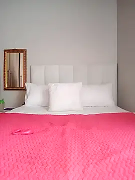 Snapshot of BabySweetDee chatting on March 6, 12:19 pm BabySweetDee online show from March 6, 12:19 pm