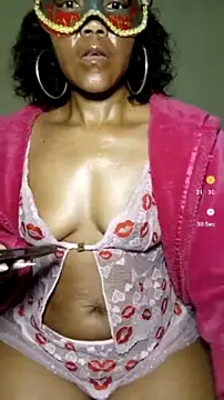 Snapshot of BabySweetDee chatting on June 26, 2:49 am BabySweetDee online show from June 26, 2:49 am
