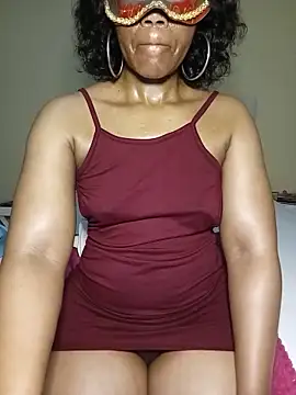Snapshot of BabySweetDee chatting on July 2, 3:17 am BabySweetDee online show from July 2, 3:17 am