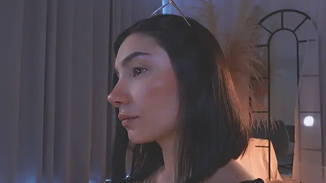 AmyArmstrong online show from November 6, 8:43 pm