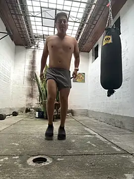 Snapshot of oliver_price1 chatting on September 12, 9:15 pm oliver price1 online show from September 12, 9:15 pm