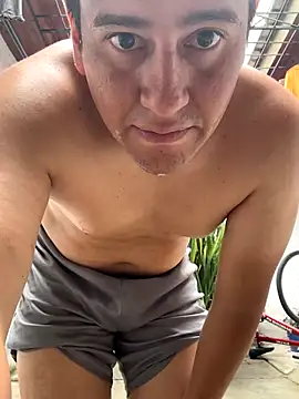 Snapshot of oliver_price1 chatting on October 7, 4:15 pm oliver price1 online show from October 7, 4:15 pm