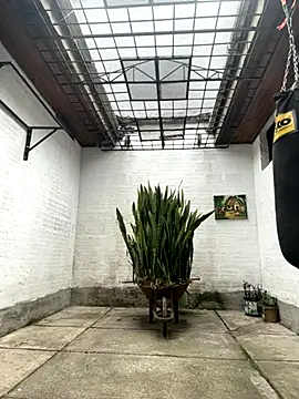 Snapshot of oliver_price1 chatting on October 15, 7:14 pm oliver price1 online show from October 15, 7:14 pm