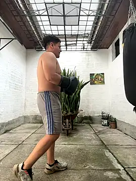 Snapshot of oliver_price1 chatting on October 16, 7:48 pm oliver price1 online show from October 16, 7:48 pm