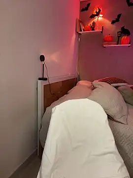 Snapshot of DaniDusan_ chatting on October 17, 12:36 am DaniDusan online show from October 17, 12:36 am