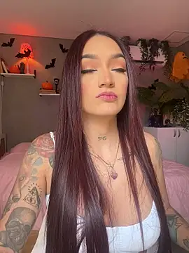 Snapshot of DaniDusan_ chatting on October 29, 6:31 pm DaniDusan online show from October 29, 6:31 pm