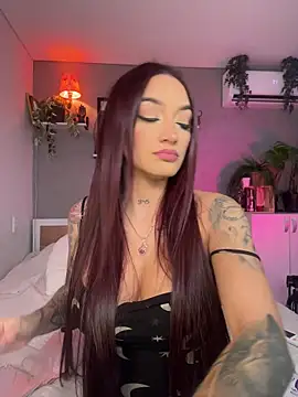 Snapshot of DaniDusan_ chatting on November 13, 7:13 pm DaniDusan online show from November 13, 7:13 pm