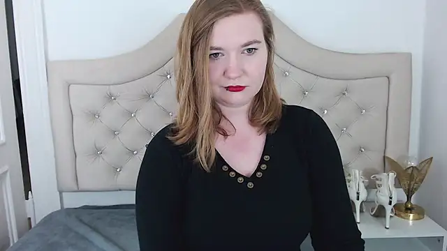 LaraDream online show from January 10, 10:04 pm