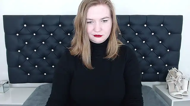 LaraDream online show from March 5, 11:27 pm