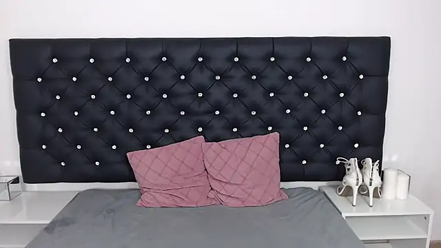 LaraDream online show from March 19, 4:03 am