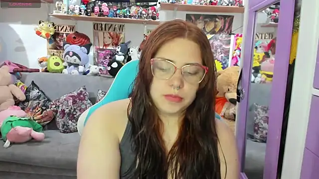 soficammy online show from November 25, 9:59 pm