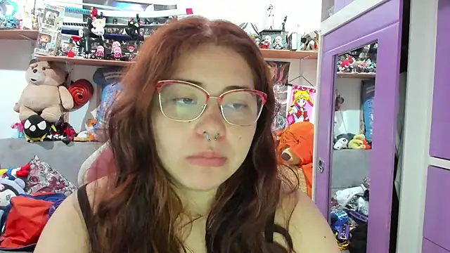 soficammy online show from January 18, 9:07 pm