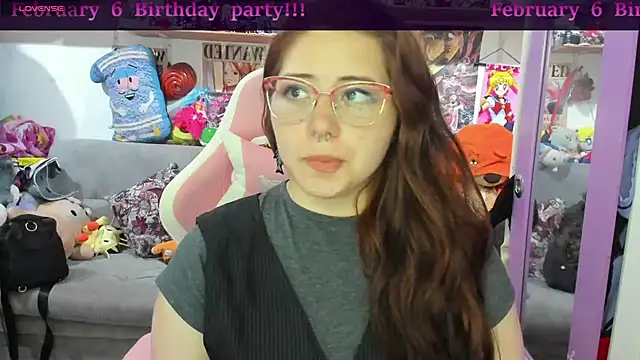 soficammy online show from February 3, 10:26 pm