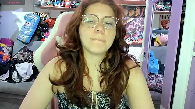 soficammy online show from May 3, 9:43 pm