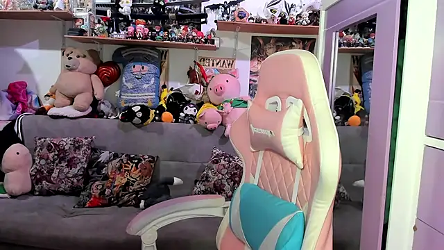 soficammy online show from June 10, 11:57 pm