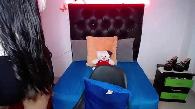 susan smith18 online show from February 28, 3:59 pm