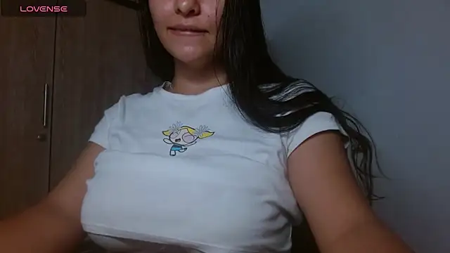 Snapshot of susan_smith18 chatting on June 3, 6:49 am susan smith18 online show from June 3, 6:49 am
