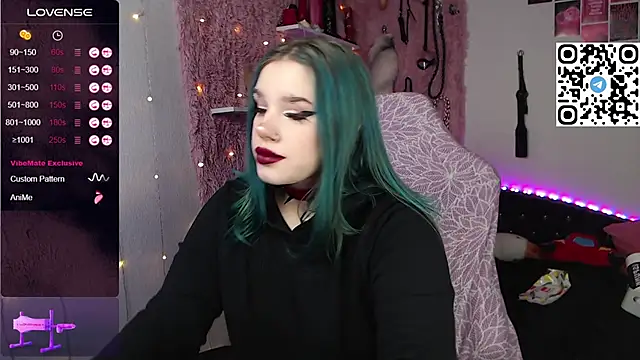 Snapshot of Silvia_Santorskii chatting on December 13, 7:58 am Silvia Santorskii online show from December 13, 7:58 am