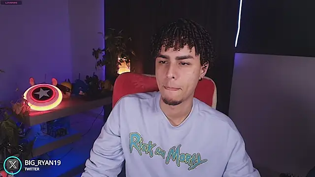 Snapshot of bigryann23 chatting on September 21, 2:24 am bigryann23 online show from September 21, 2:24 am