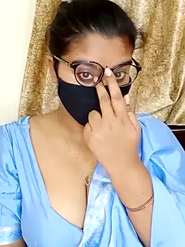 Snapshot of Jasmine_jaaan chatting on February 7, 11:45 am Jasmine jaaan online show from February 7, 11:45 am