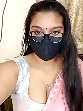 Snapshot of Jasmine_jaaan chatting on February 14, 8:42 am Jasmine jaaan online show from February 14, 8:42 am
