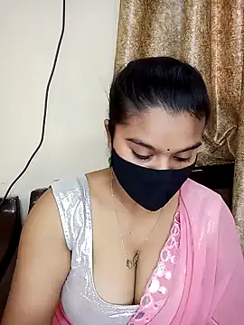 Snapshot of Jasmine_jaaan chatting on February 18, 4:26 am Jasmine jaaan online show from February 18, 4:26 am