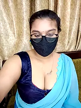 Snapshot of Jasmine_jaaan chatting on February 22, 4:29 am Jasmine jaaan online show from February 22, 4:29 am